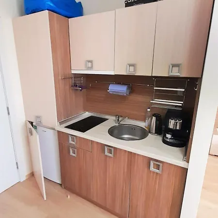 Apartament двустаен апартамент6 *